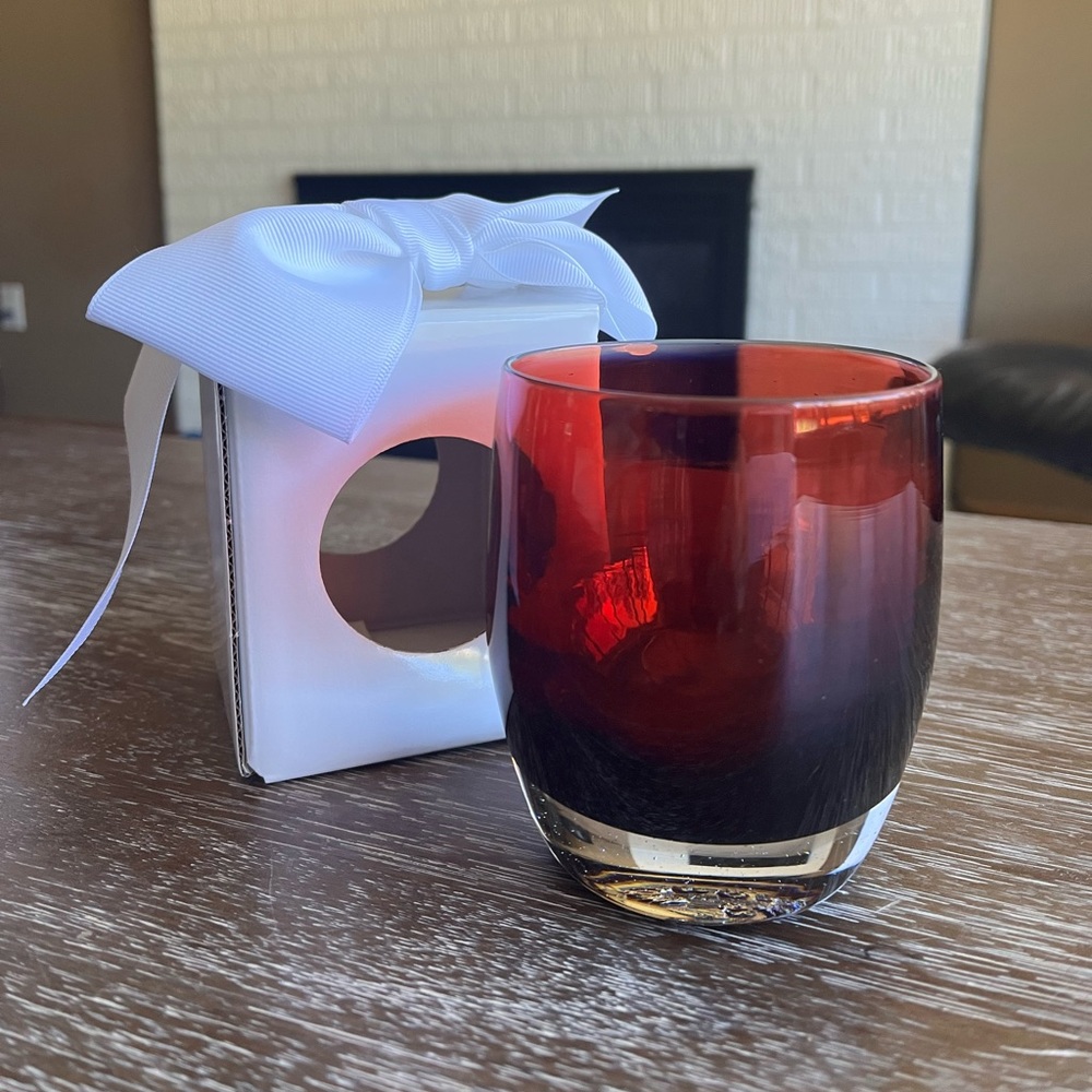 Grateful red glassybaby